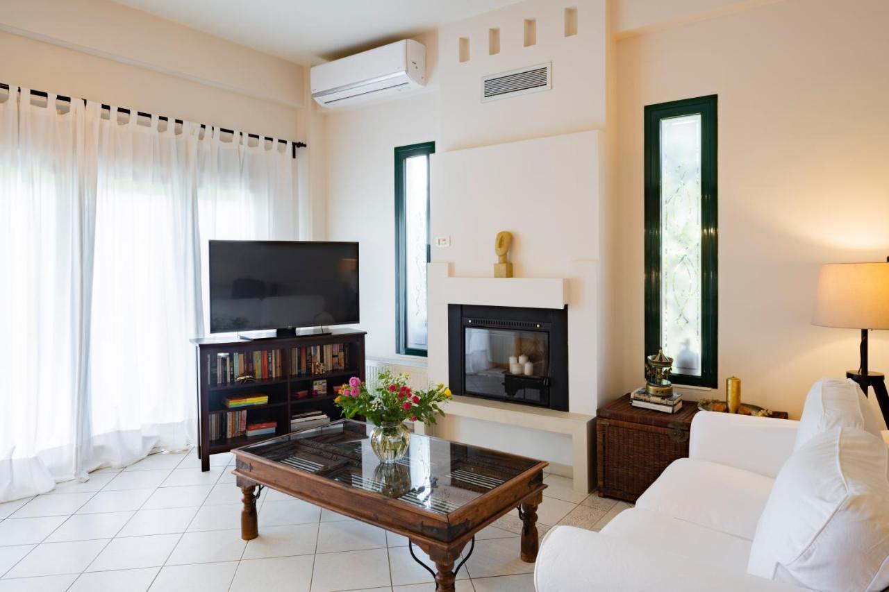 Rio Beach Residence Patras Esterno foto
